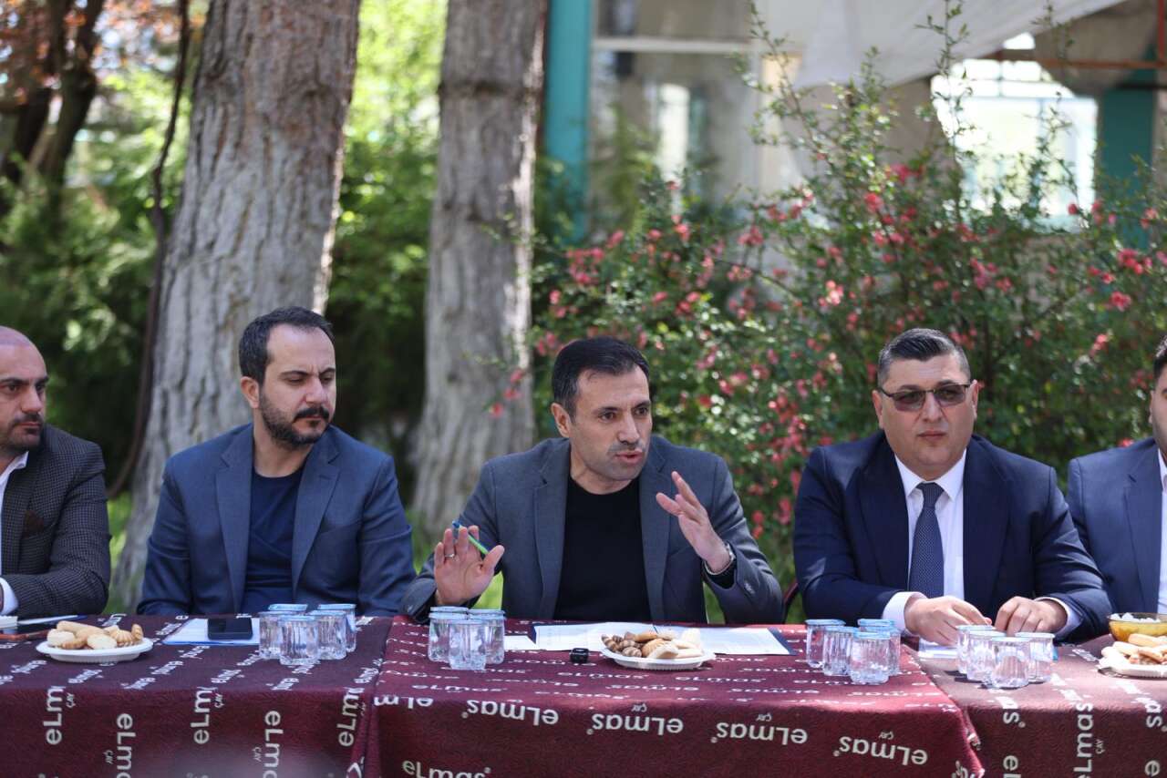 AK Parti Konya Teşkilatı Bozkır’a çıkarma yaptı 3